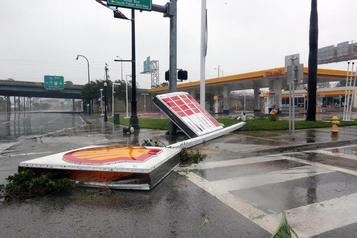 A Shell gas station sign fell Sunday at the corner of Northwest 36th Street and Biscayne Boulevard.