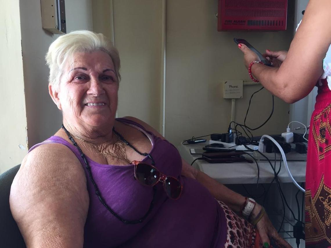 Yolanda Nuñez, 77, lives in the Robert King High Towers and has been without power since Thursday. She hasn’t been able to plug in the machine she uses to take her emphysema medicine.