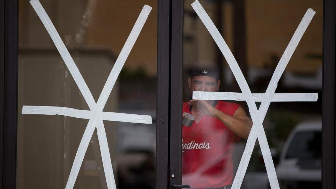 7 stupid things we do during a storm that can get us killed