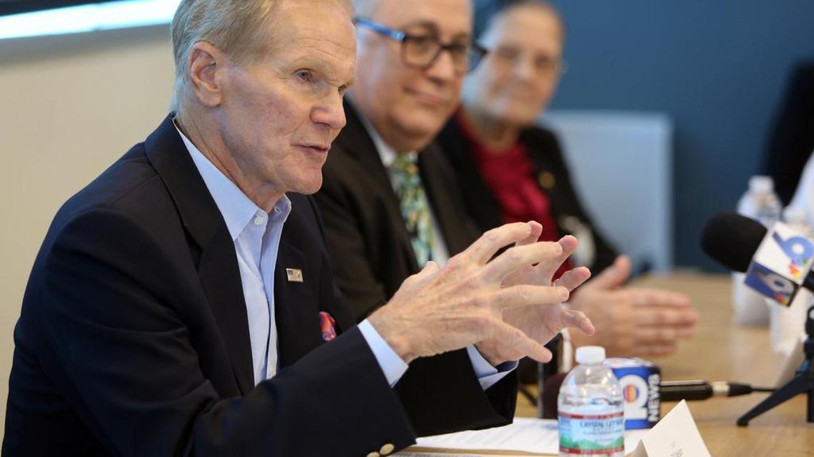 Senator Bill Nelson talks to a gathering of Puerto Rican community leaders at Borinquen Health Care Center in Miami on Oct. 6. The senator met with the group to discuss ongoing relief and recovery efforts in Puerto Rico in the aftermath of Hurricane Maria.