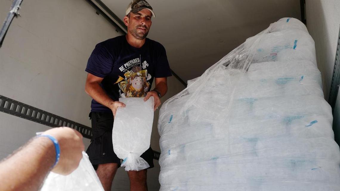 Osvaldo Guerra, volunteered to help distribute ice in Hialeah on Friday, September 15, 2017.