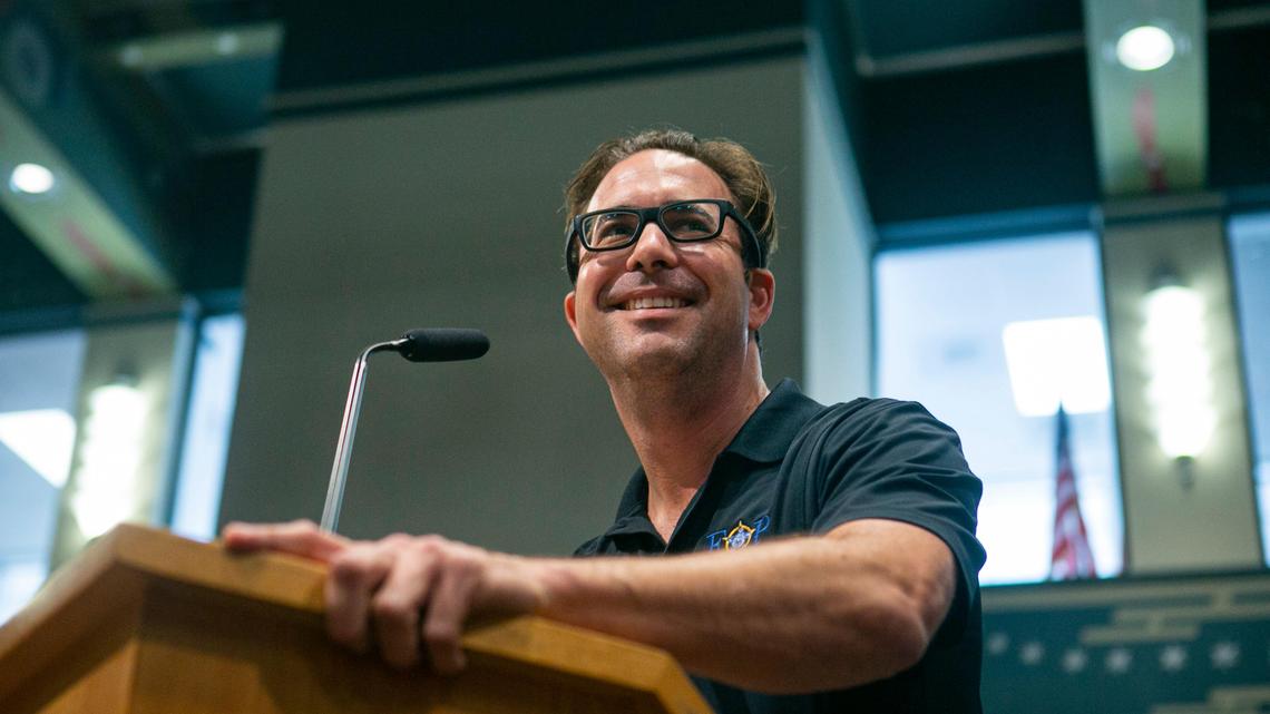 An infamous Miami cop joins Ron DeSantis’ paramilitary force