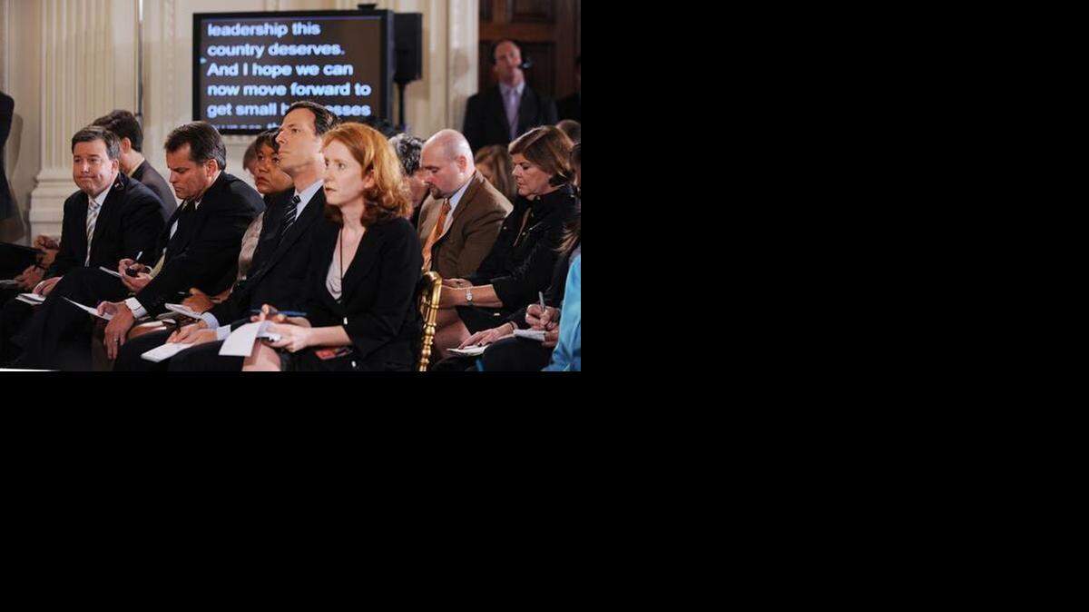 
Reporters listening to President Obama at a 2010 news conference in the East Room of the White House.
