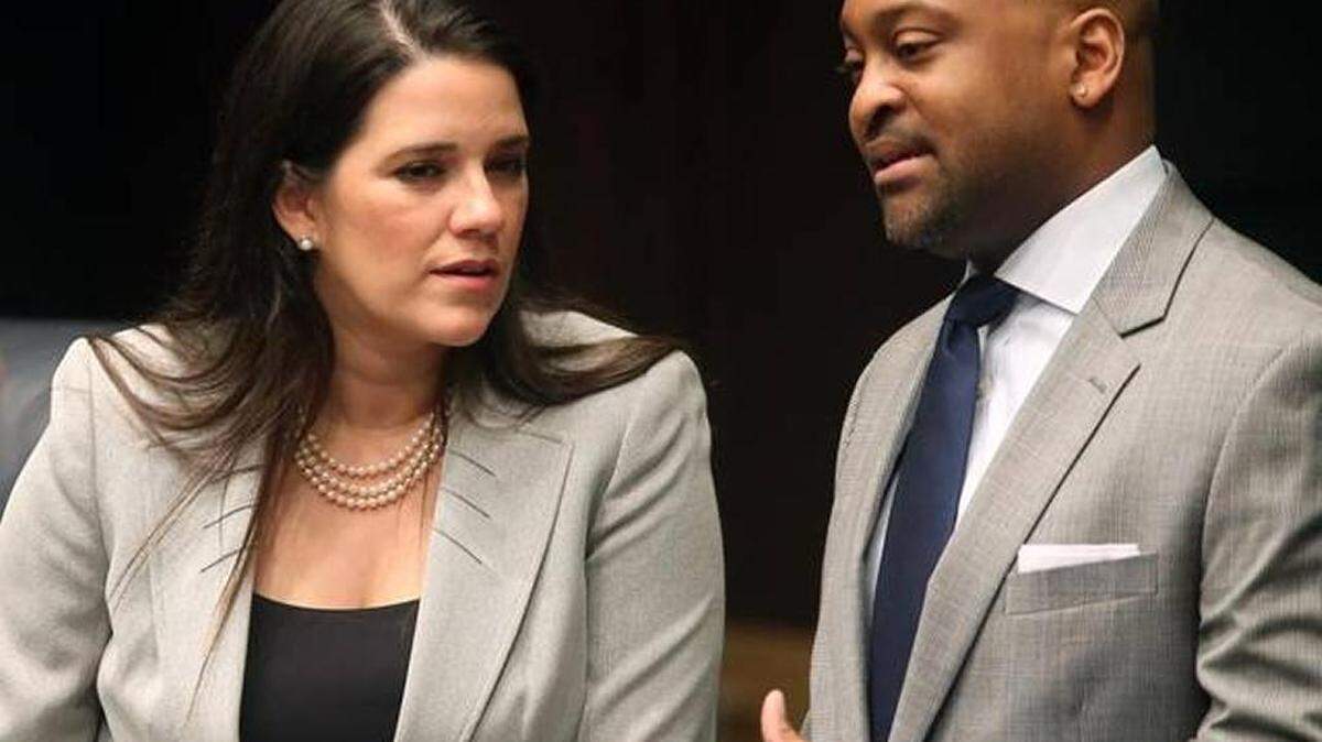 Florida Sens. Anitere Flores and Oscar Braynon II acknowledged their extramarital affair as the legislative session opened.