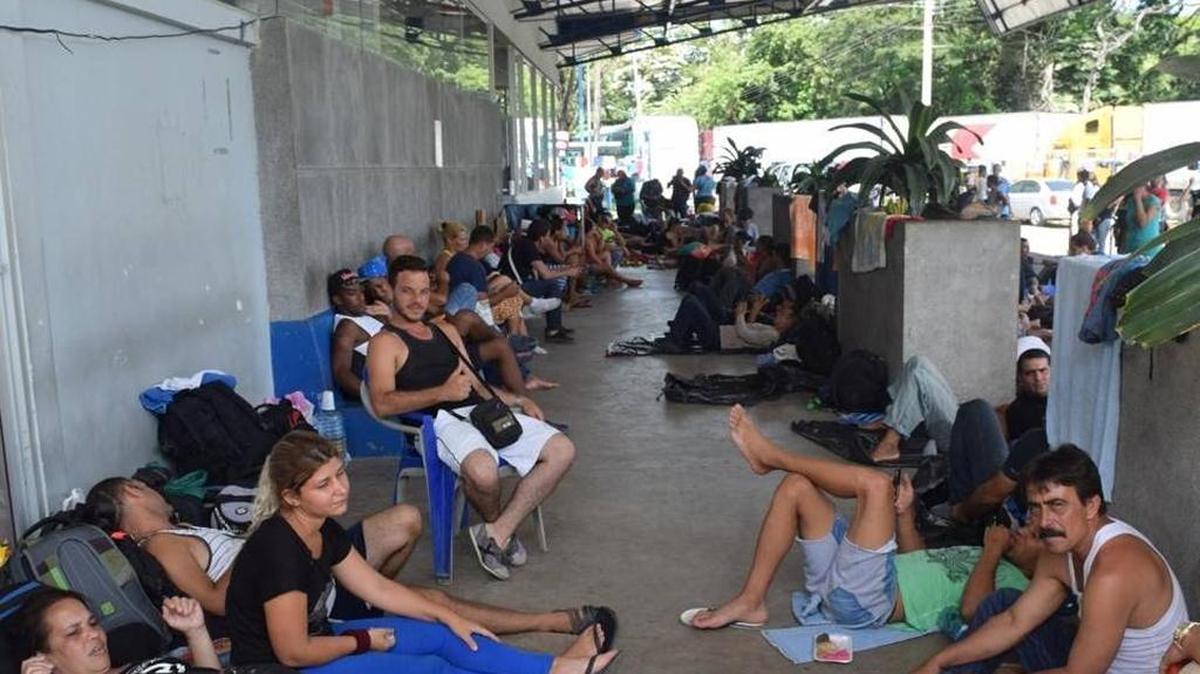Cubans camp out at the Peñas Blancas border crossing in Costa Rica.