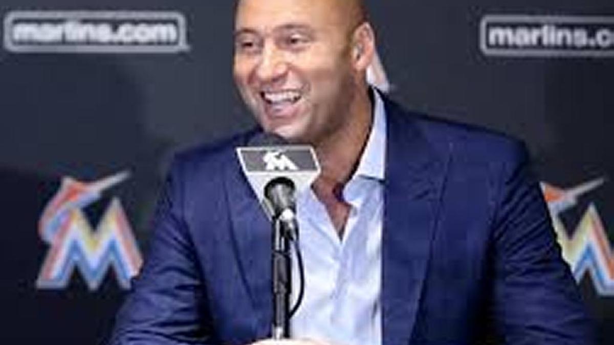 In 2018, will fans give Marlins owner Derek Jeter a clean slate to map out a new future for the team?