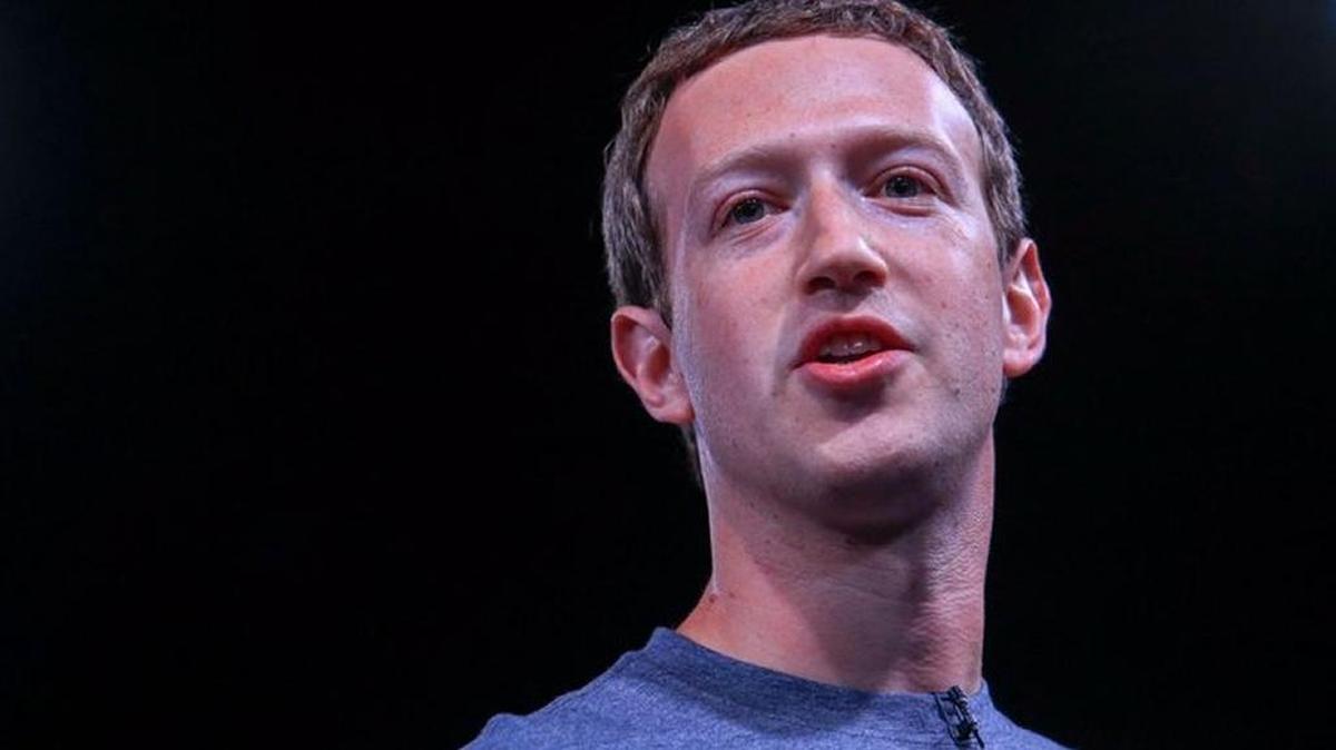 Mark Zuckerberg said he would testify before Congress about the misuse of Facebook users’ data.