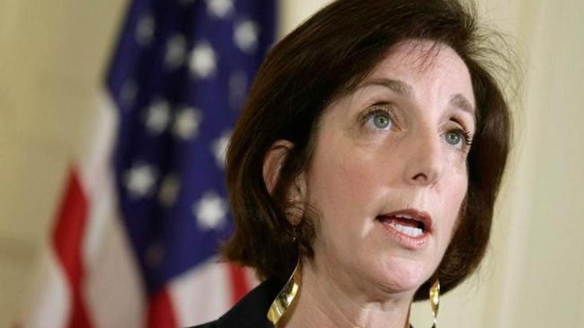 President Obama’s nomination of Roberta Jacobson has been held up for four months.