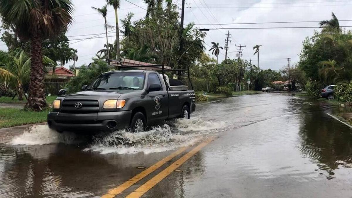 King tide brought high waters that flooded several low-lying streets on Normandy Isle in North Beach on Oct. 5, 2017. New research shows that lower elevation single-family homes, which are more vulnerable to sea level rise, gain value slower than their higher elevation peers.