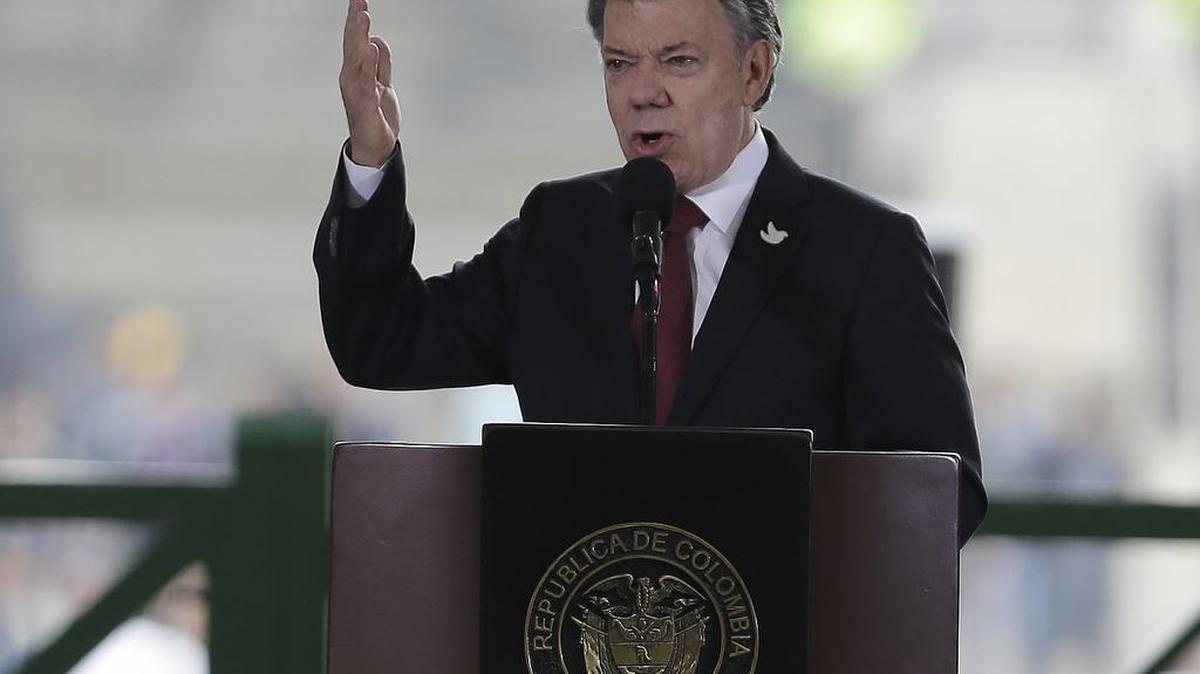 Colombian President Juan Manuel Santos will meet with President Obama next week, just weeks before a deadline to complete peace talks with a guerrilla insurgency.