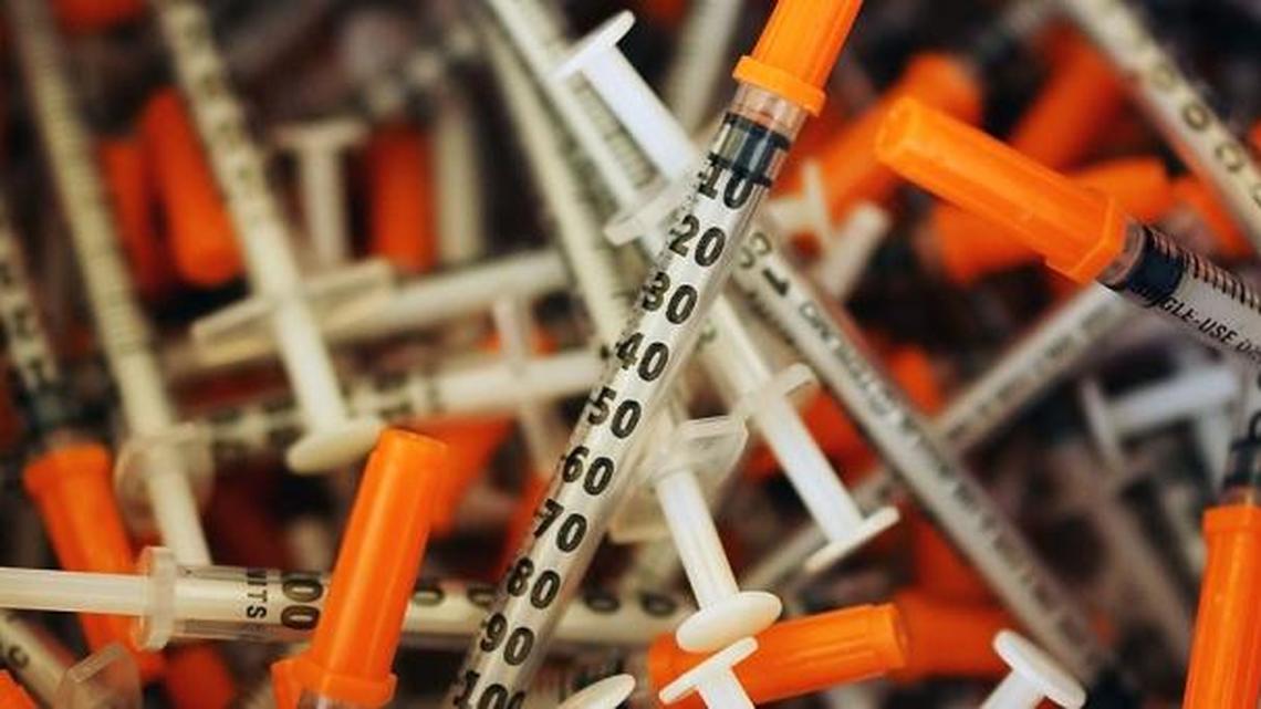 A bill in the Florida Legislature would expand a clean-needle program to prevent addicts from spreading disease.