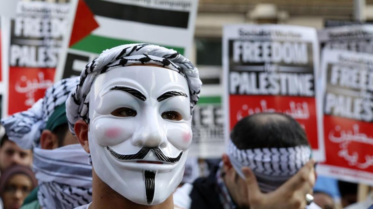 Anti-Israel protesters on a U.S. college campus.