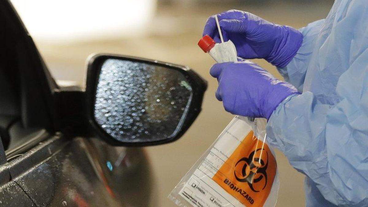 Researchers gave random tests for the coronavirus to residents of Miami-Dade County, whether they met the criteria for testing or not.