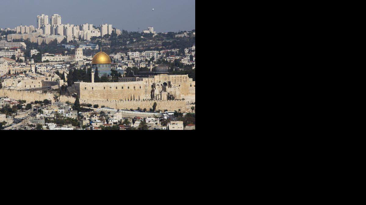 
TEMPLE MOUNT: The Dome of the Rock Mosque dominates the Temple Mount in Jerusalem’s Old City.
