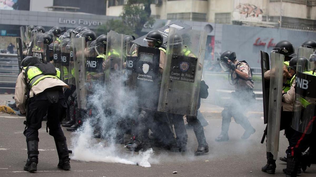Police fired tear gas at anti-government demonstrators trying to stage a protest at electoral headquarters in Caracas last week.