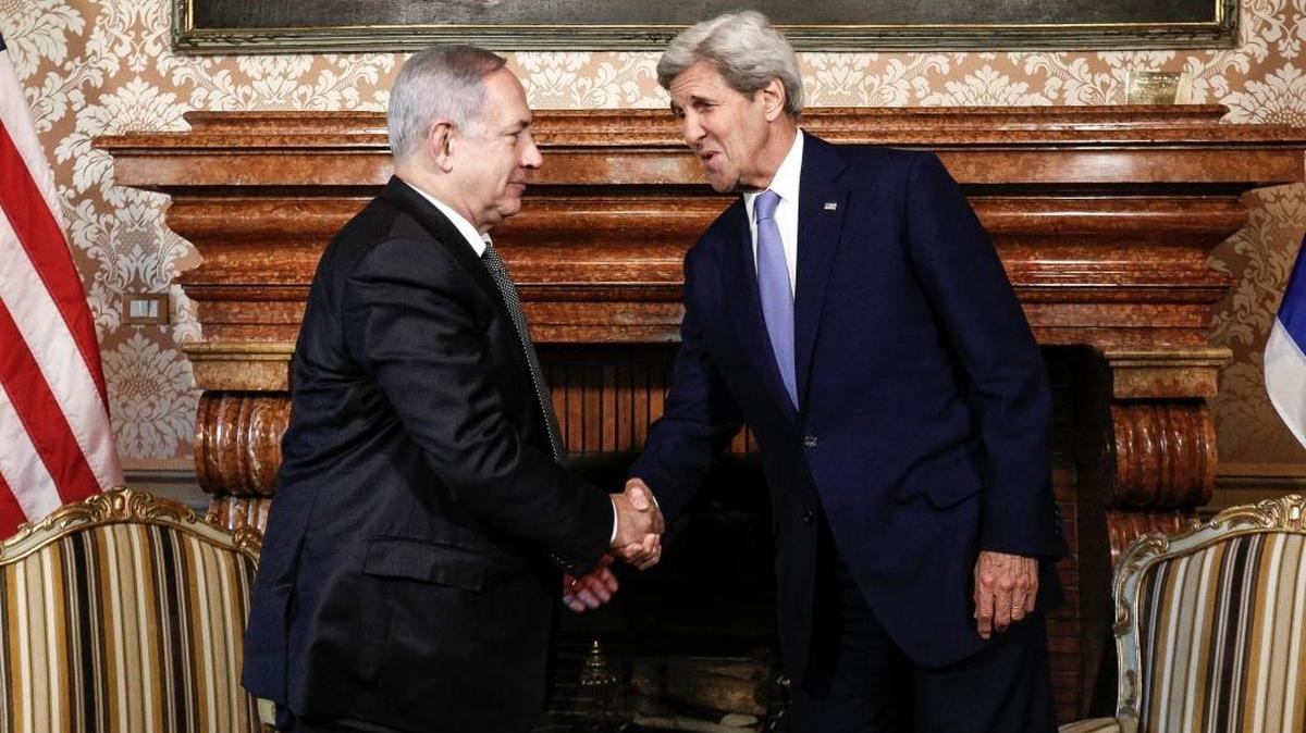 Israeli Prime Minister Benjamin Netanyahu, left, met with U.S. Secretary of State John Kerry at the U.S. Embassy in Rome this week.