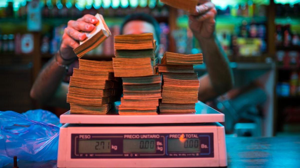 Venezuela’s money is so devalued and requires so many bills that instead of counting, businesses have to weigh the currency when accepting payment.