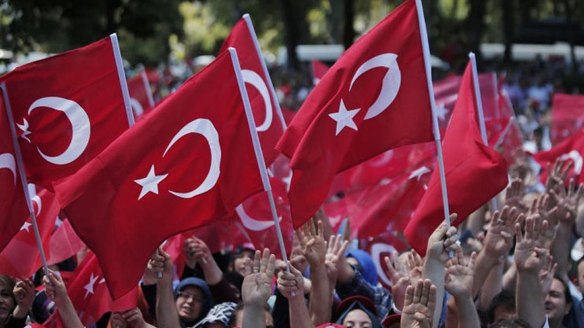 Pro-government Turks in Istanbul protest a coup attempt in 2016.