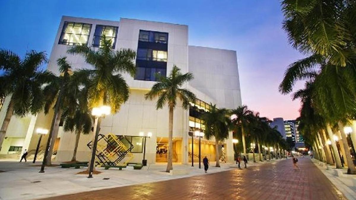 Miami Dade College’s downtown campus will be the site of a new School of Humanities built in partnership with the private sector.