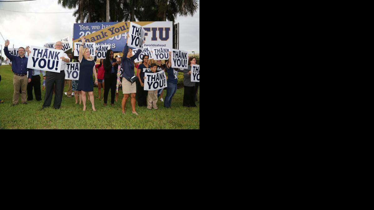 
GROWING: University President Mark Rosenberg and students expressed their thanks last November after voters approved FIU’s expansion.
