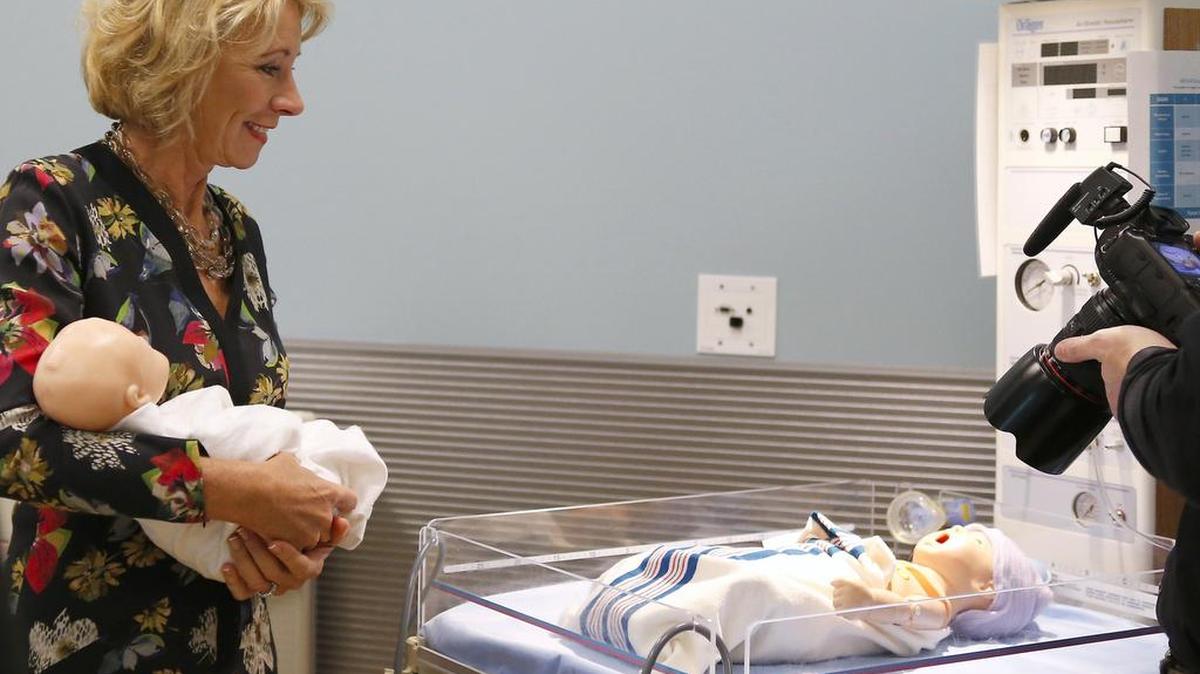 U.S. Secretary of Education Betsy DeVos tours the Nicole Wertheim College of Nursing and Health Sciences’ Simulation Teaching and Research Centeron at Florida International University .