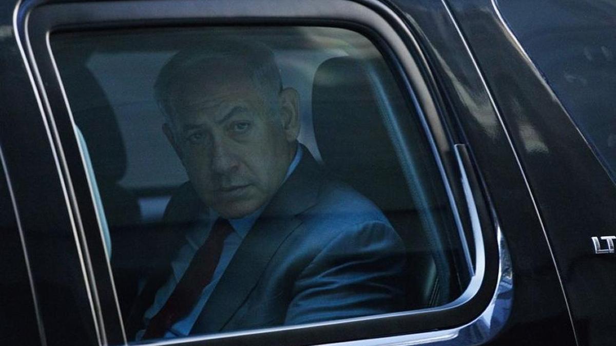Despite their dissatisfaction with Prime Minister Netanyahu, Israelis are content to let him lead.