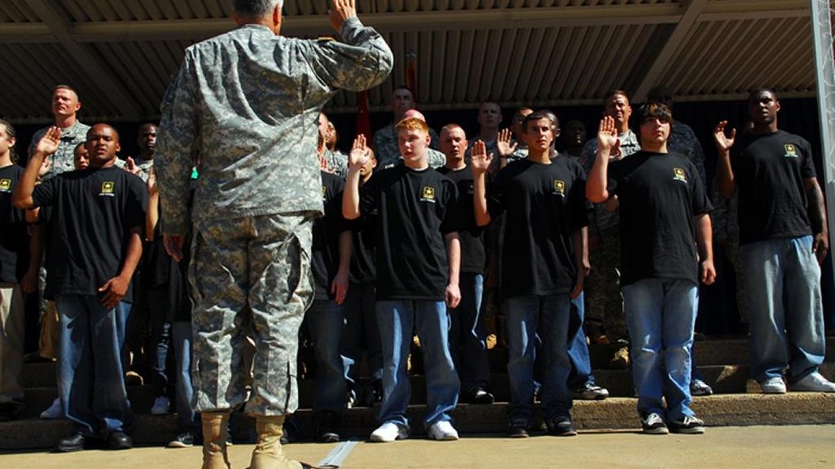 Young recruits are sworn into the military.
