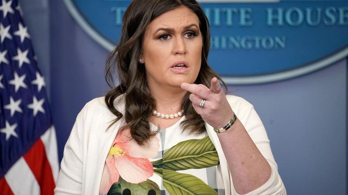 White House spokeswoman Sarah Huckabee Sanders underplayed significance of the Russia investigation.