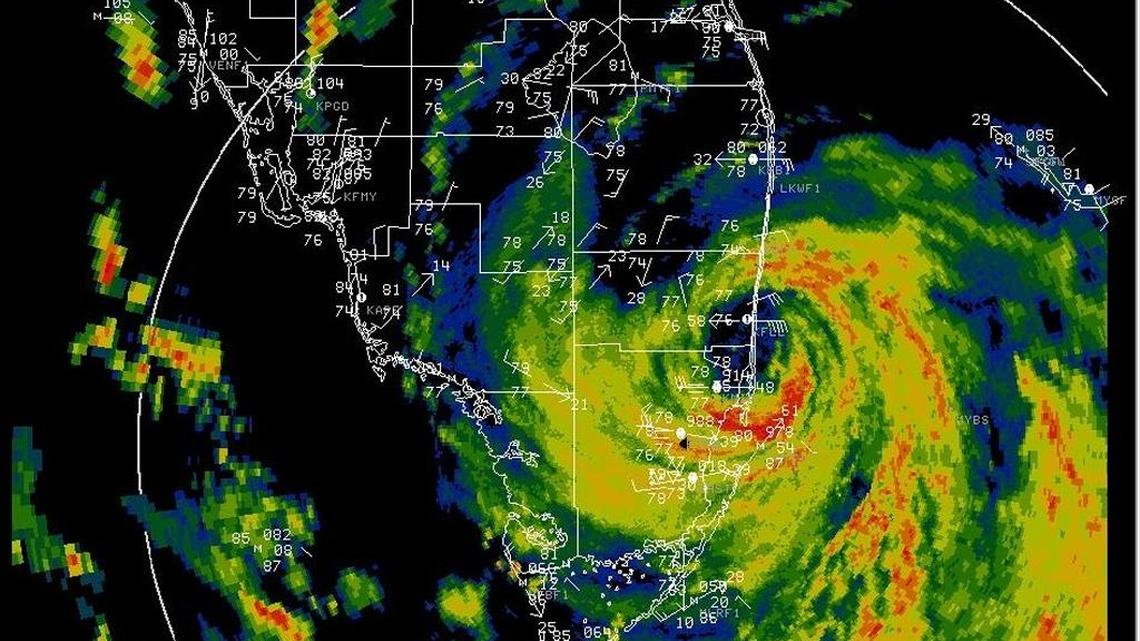 Radar image shows Hurricane Katrina making landfall in Florida in 2005.