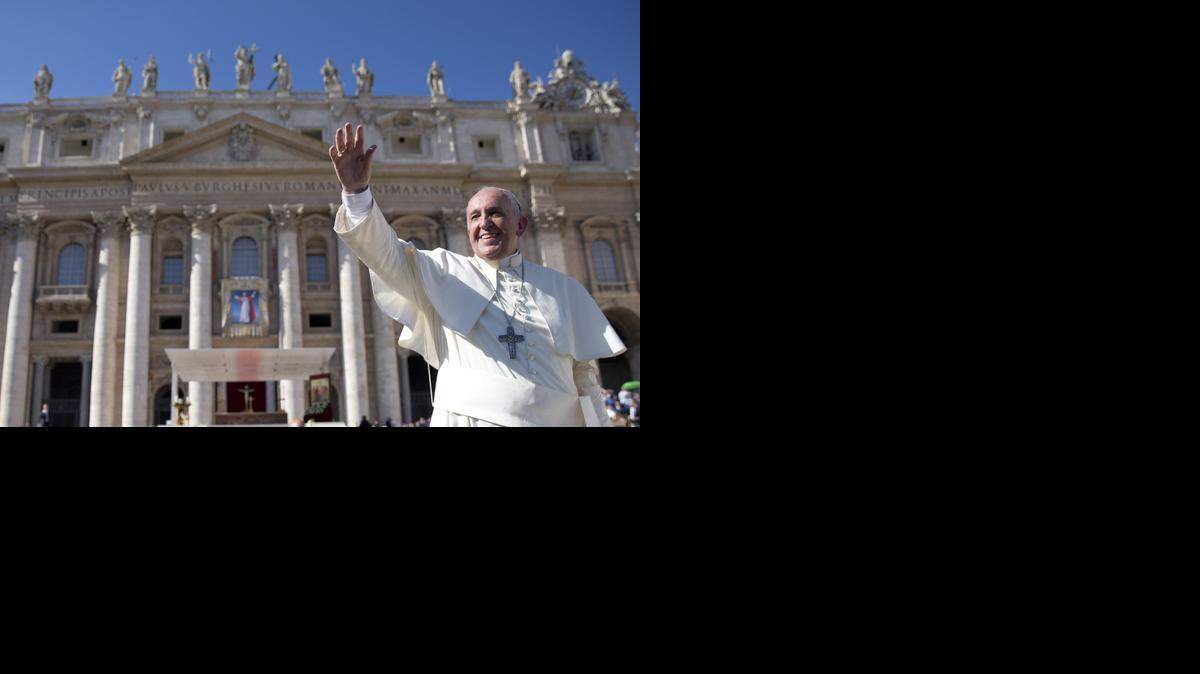 
END OF SYNOD: Pope Francis waved to crowds in St. Peter’s Square last month at the end of a ceremony closing a two-week synod on family issues.
