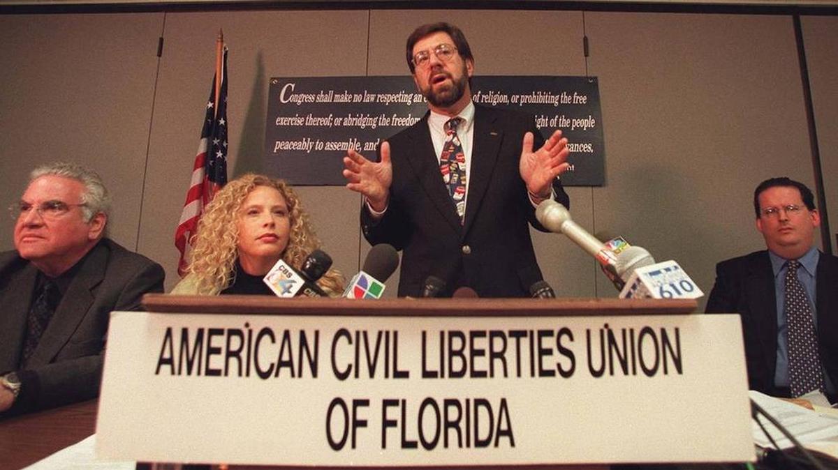 Howard Simon, Executive Director of the ACLU center, holds a press conference on April 5, 2000.