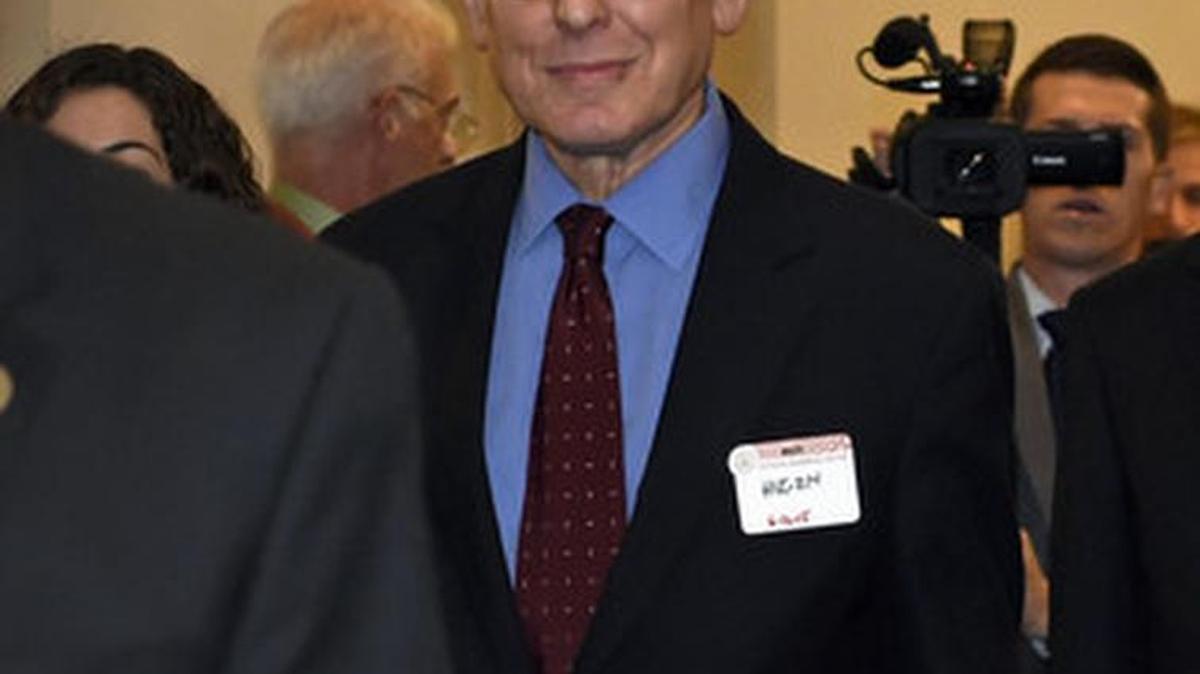 Sidney Blumenthal has courted intrigue as a former Clinton adviser.