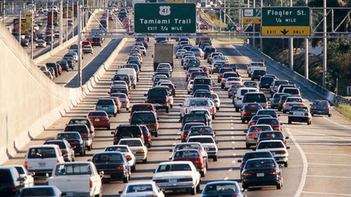 Miami-Dade County Mayor Carlos Gimenez is urging the extension of the 836 expressway, pictured here, as a way to provide commuters with a speedier way to get out of West Kendall than the local streets currently used to get to the east-west toll road.