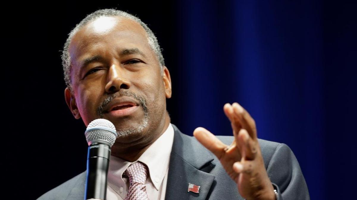 Republican presidential candidate Ben Carson, addresses the Sunshine Summit in Orlando, Fla., Friday, Nov. 13, 2015.
