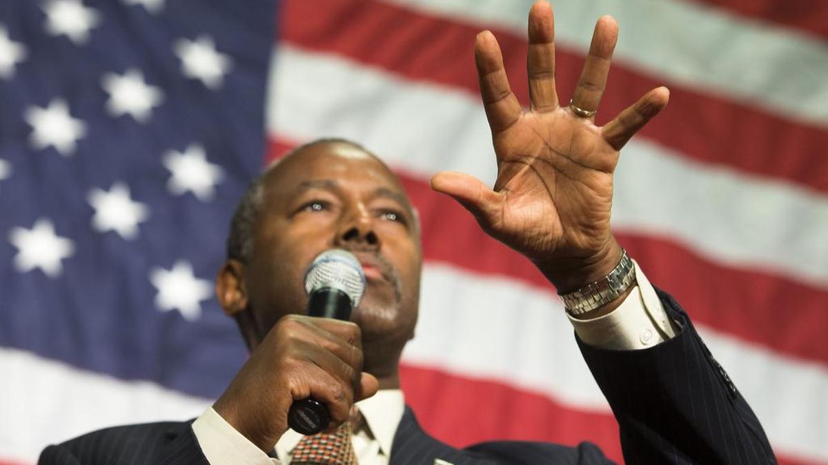 
GOP presidential candidate Ben Carson says a practicing Muslim should not be president.
