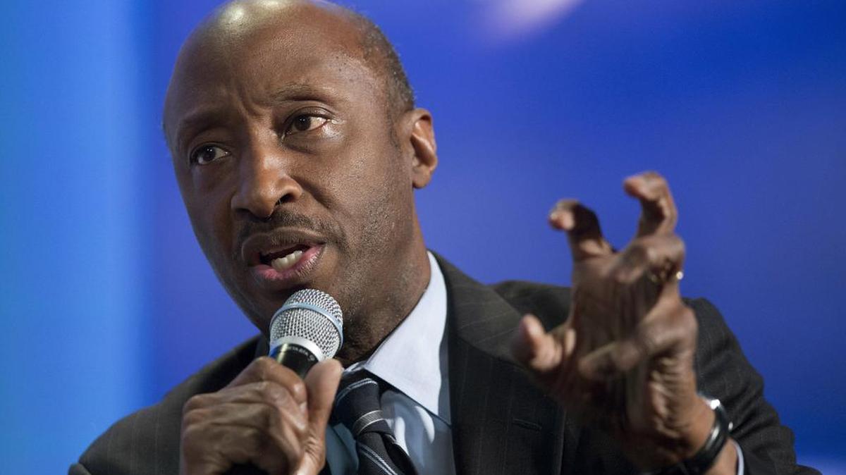 In 2015, Merck Chairman and CEO Kenneth Frazier participated in a session at the Clinton Global Initiative.