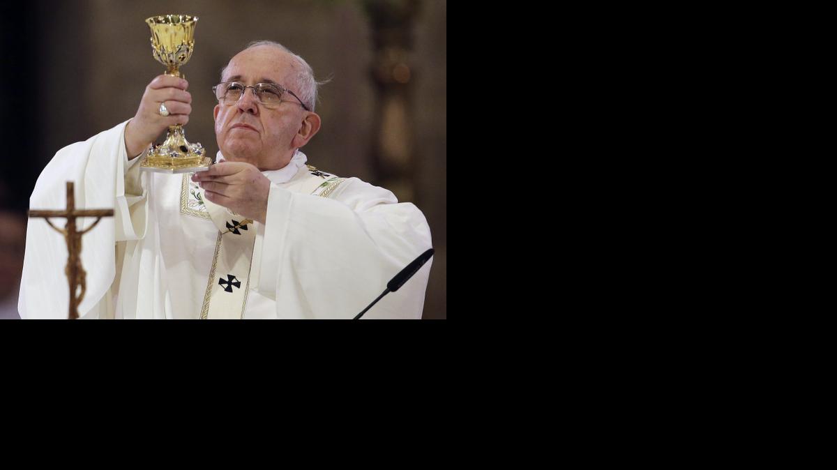 
Pope Francis officiates a mass for clergy and religious at the Cathedral Basilica of the Immaculate Conception in Manila, Philippines on Friday, Jan. 16, 2015. 
