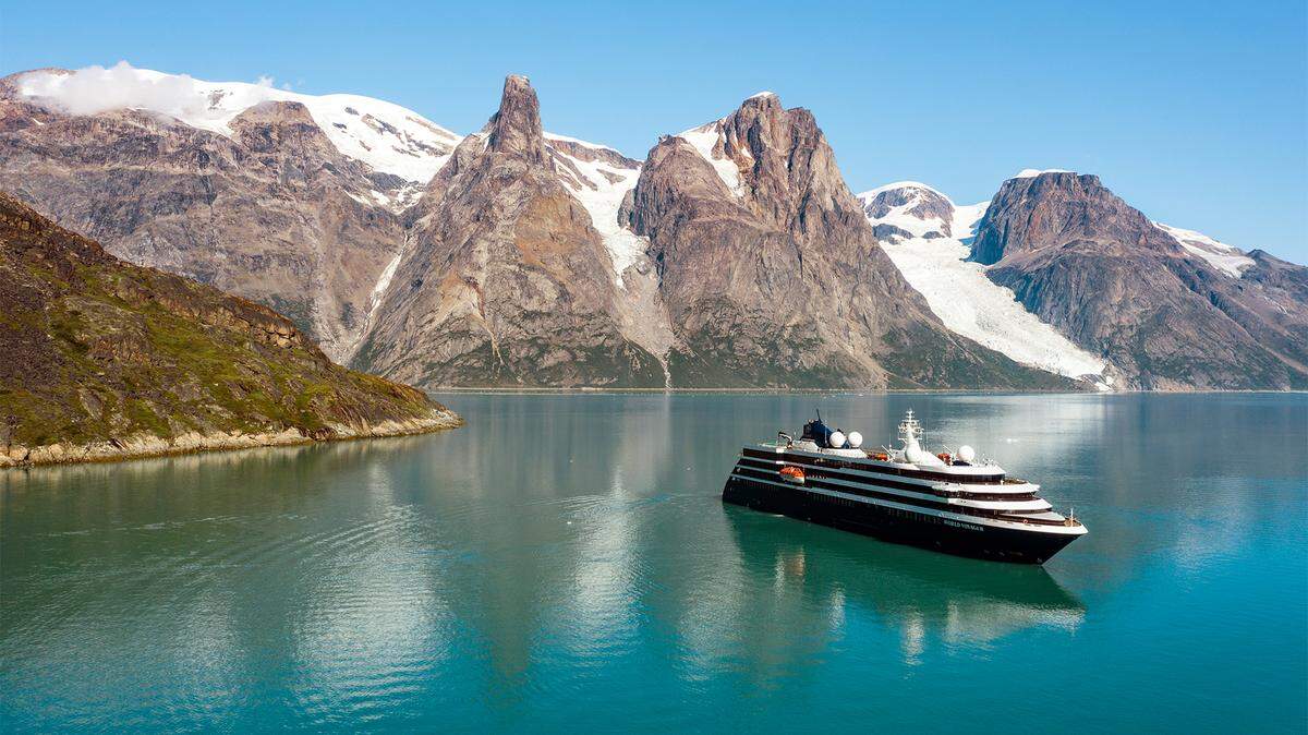 Atlas yacht