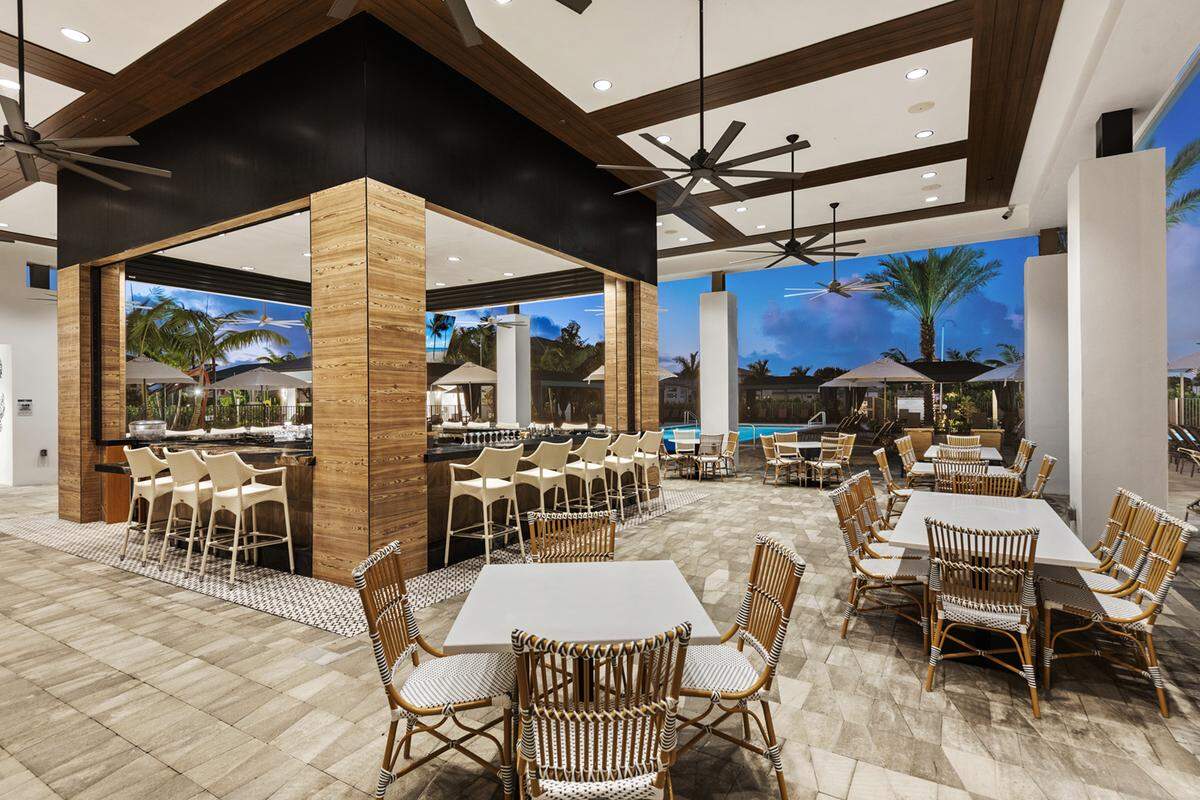 Lotus Edge, Boca Raton