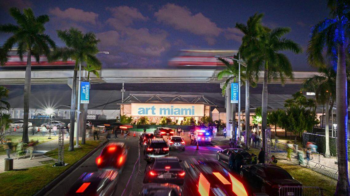 Miami Art Week starts here! Secure your tickets to Art Miami + CONTEXT, December 2-7