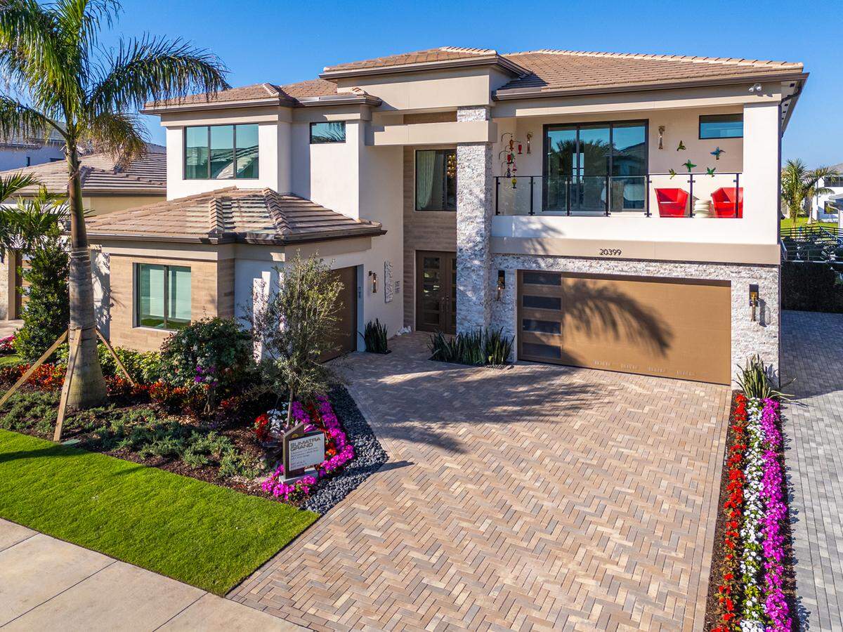 Lotus Edge, Boca Raton