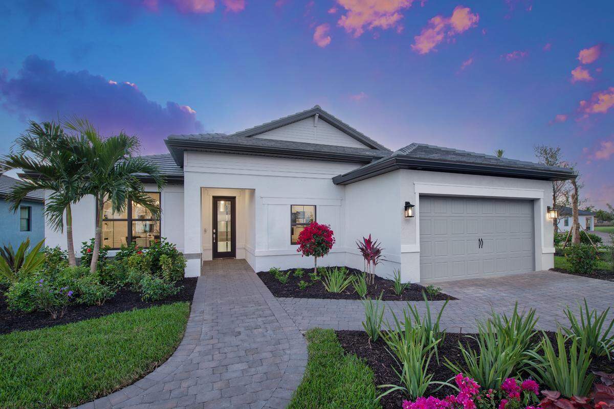 The Ashby model home by Pulte in Gatherpoint