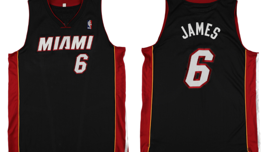 As LeBron Dominates Fanatics Fest This Weekend, His Record-Setting 2014 Miami Heat Jersey Shines at Infinite Auctions 