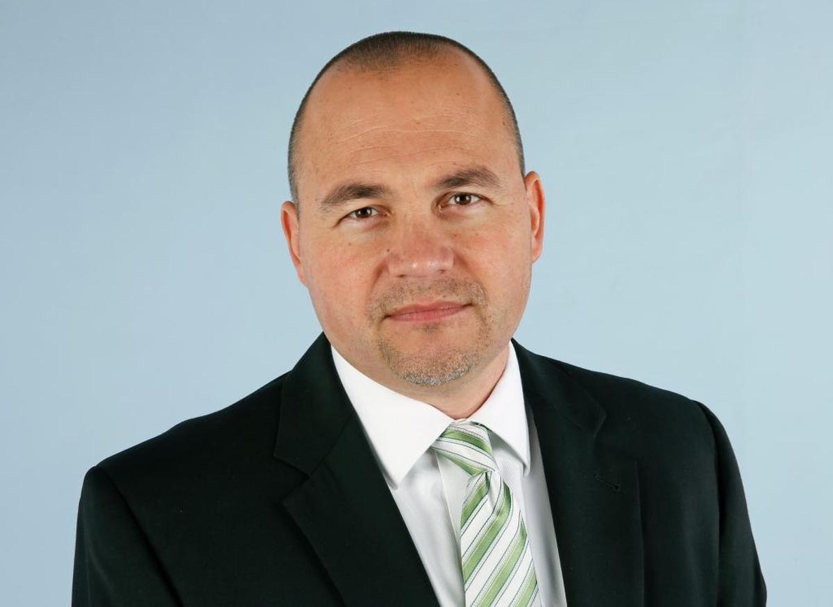 Peter Zalewski is a principal with the Miami real estate consultancy Condo Vultures.