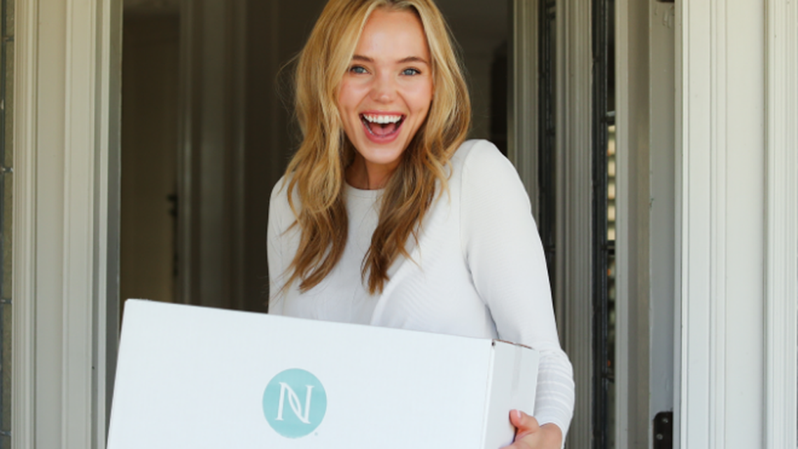 Prioritize Your Eyelashes and Eyebrows With Products from Neora