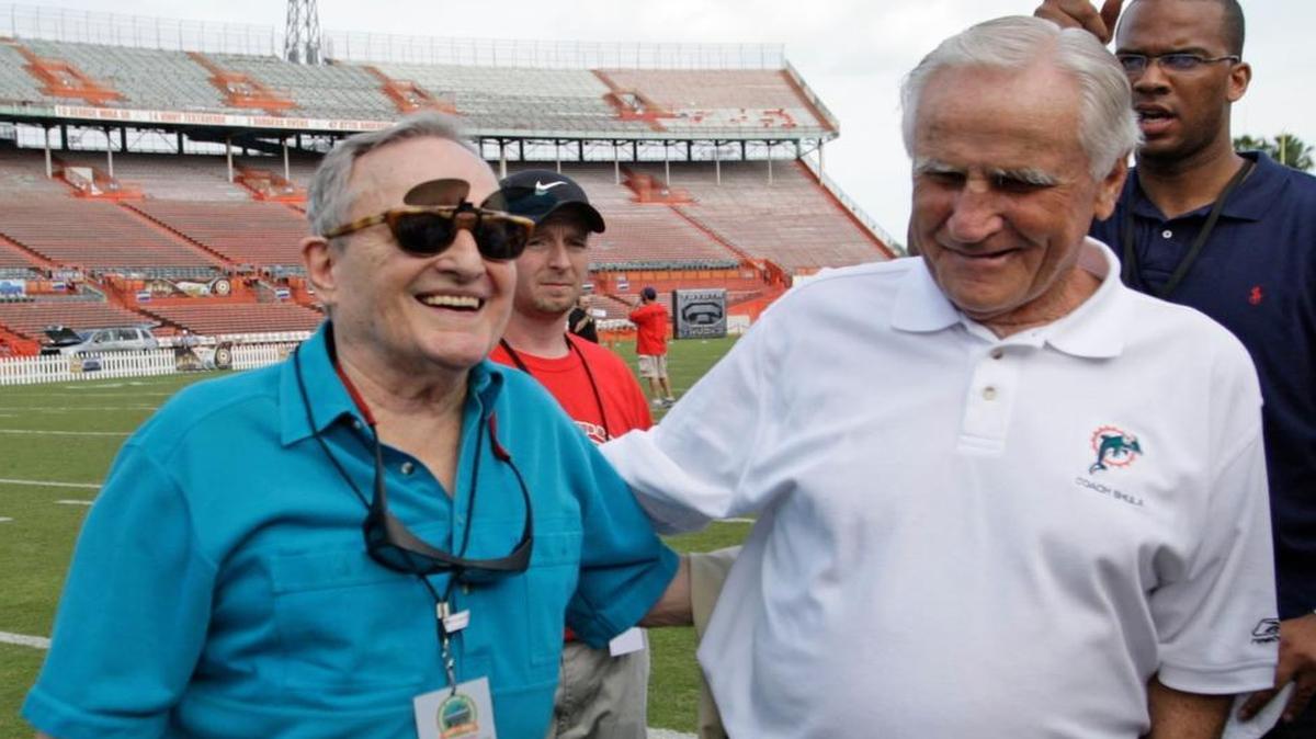 Edwin Pope with former Miami Dolphins coach Don Shula.