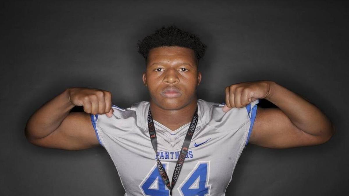 Jon Ford, out of Fort Lauderdale Dillard High, has enrolled at UM and will join practice on Thursday, Aug. 17, 2017