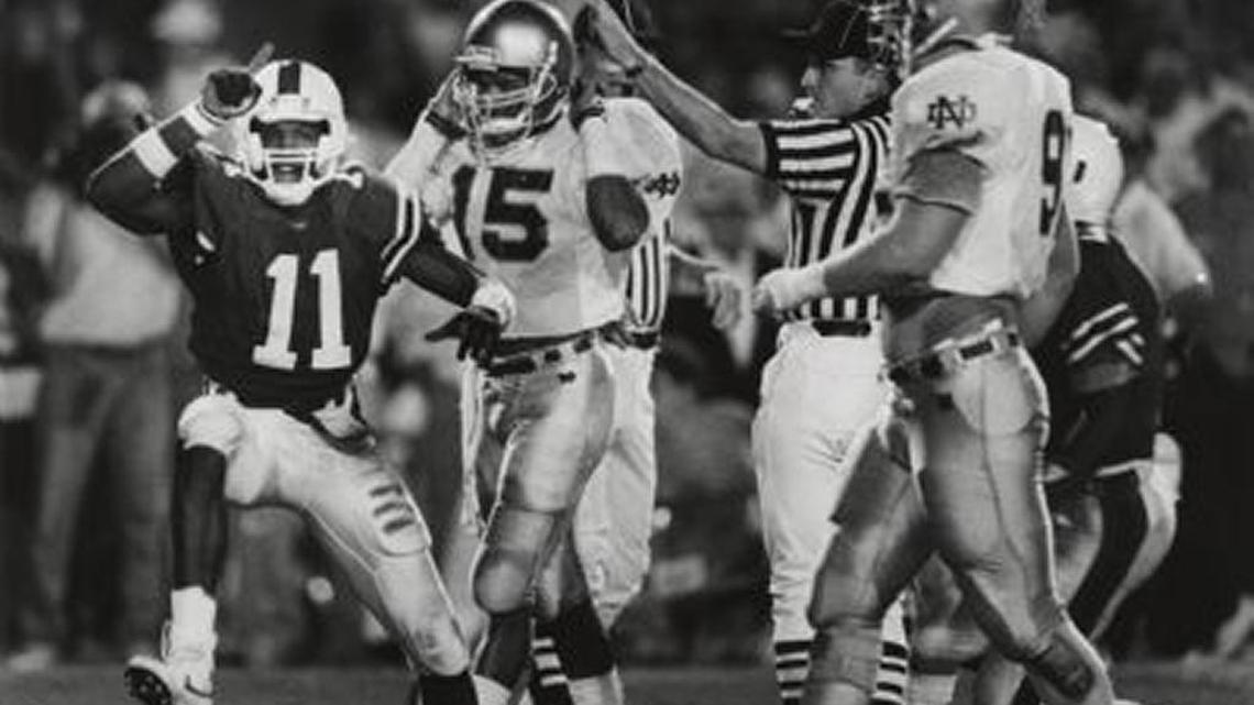 Miami’s Dale Dawkins celebrates a first down during Miami’s 27-10 victory over Notre Dame at the Orange Bowl in 1989. The Hurricanes are 0-4 against the Irish since.
