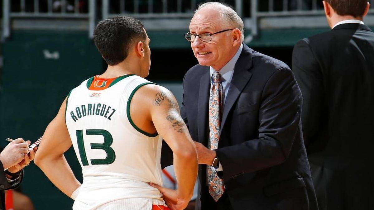 UM coach Jim Larrañaga talks to guard Angel Rodriguez during a game against Pittsburgh in Coral Gables, Fla., Tuesday, Feb. 9, 2016.