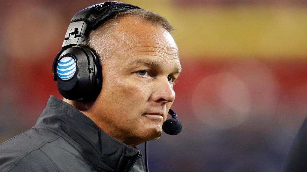 Mark Richt will run his first University of Miami spring practice Tuesday morning.